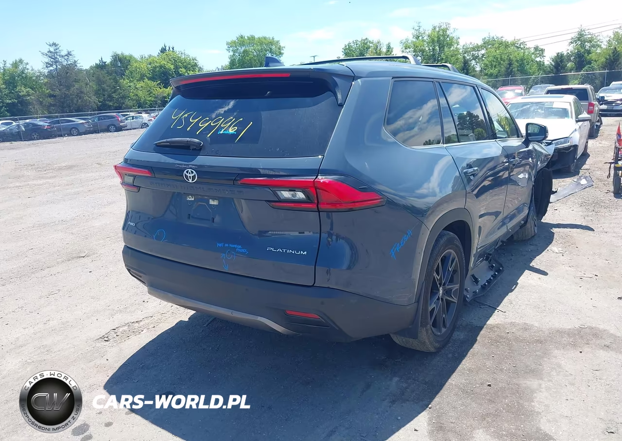 2024 Toyota Grand Highlander Platinum VIN:5TDAAAB54RS030841 - 4
