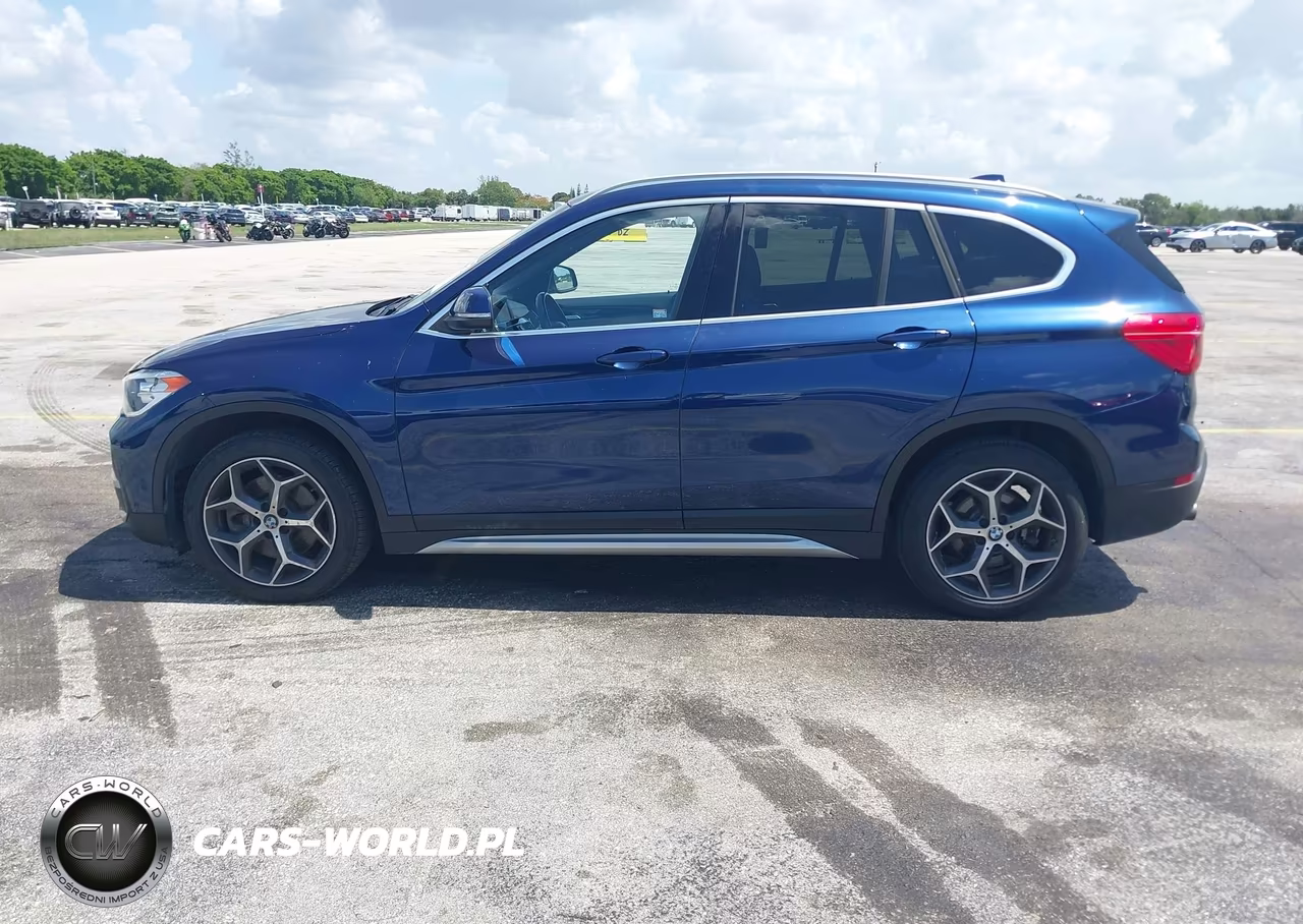 2018 BMW X1 Sdrive28I VIN:WBXHU7C39J5L08538 - 14