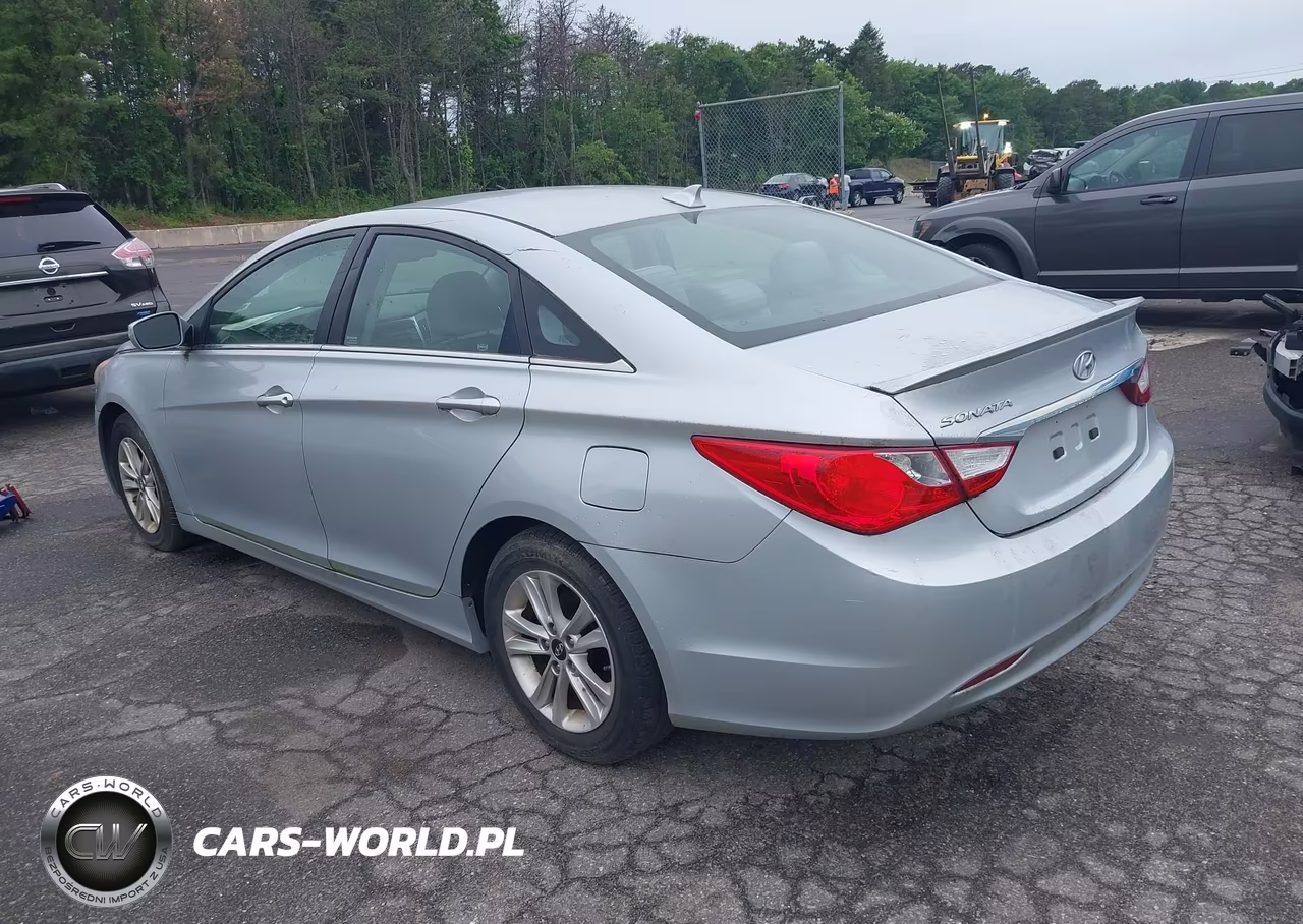 2013 Hyundai Sonata Gls VIN:5NPEB4AC7DH597513 - 3