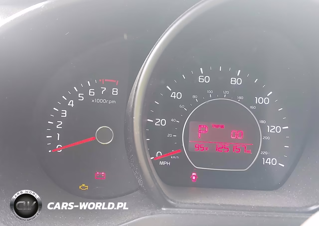 2016 Kia Soul + VIN:KNDJP3A59G7241116 - 7