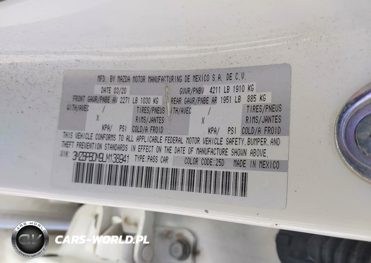 2020 Mazda Mazda3 Preferred Package VIN:3MZBPBDM9LM138941 - 9