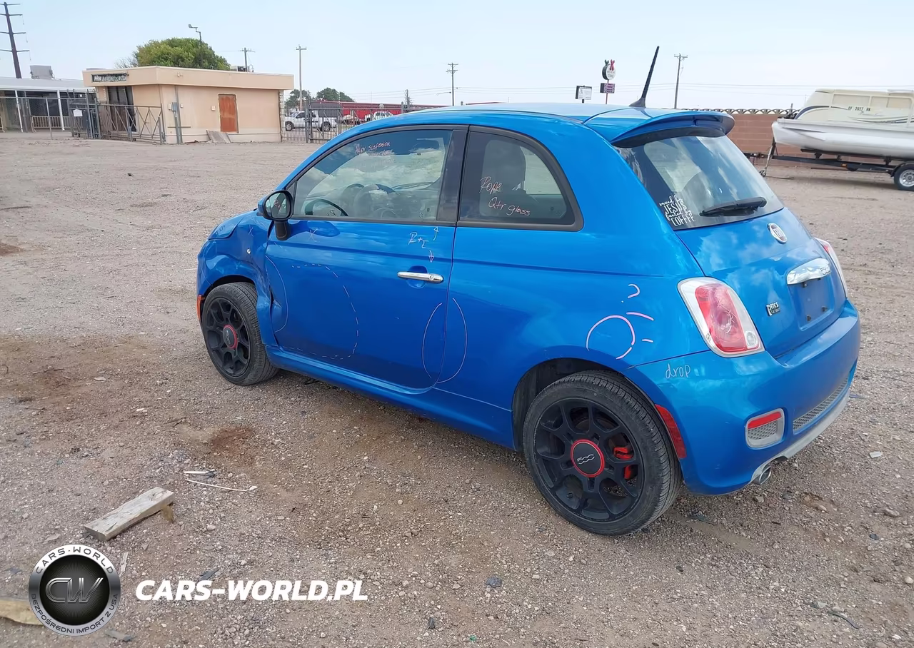 2015 Fiat 500 Sport VIN:3C3CFFBR1FT663331 - 3