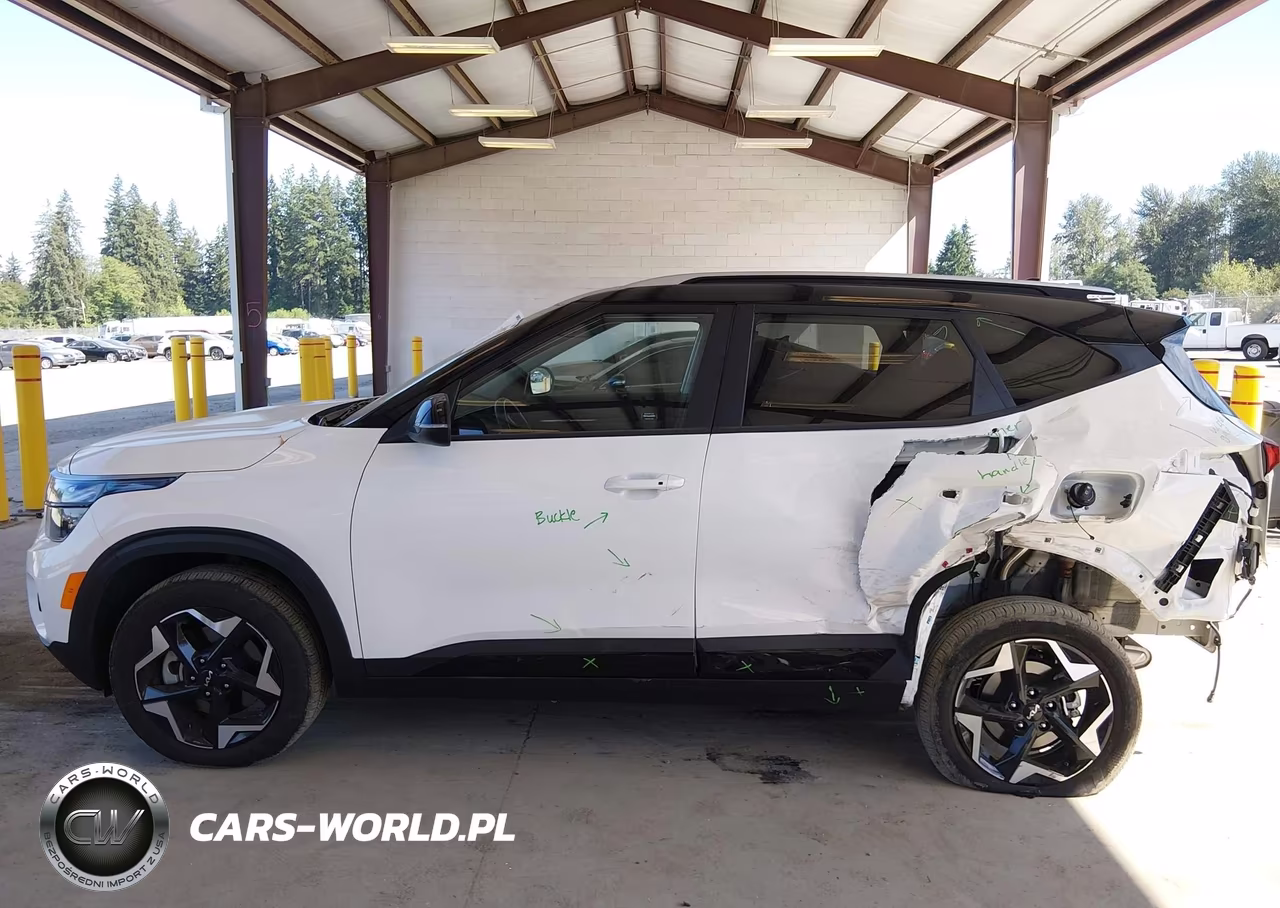 2025 Kia Seltos S VIN:KNDEUCAA2S7795033 - 14