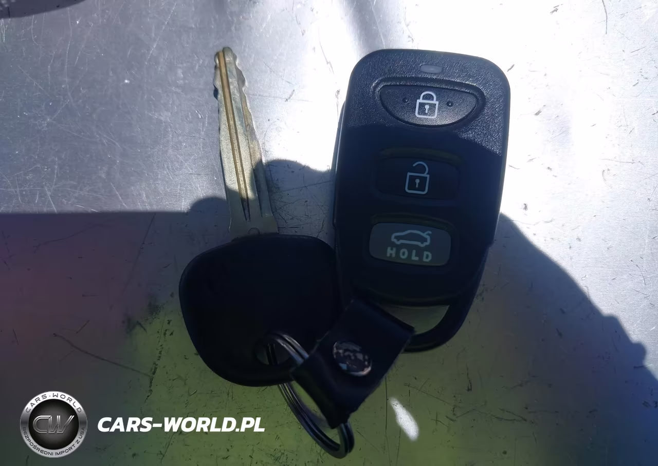 2020 Hyundai Elantra Sel VIN:5NPD84LF1LH570727 - 11