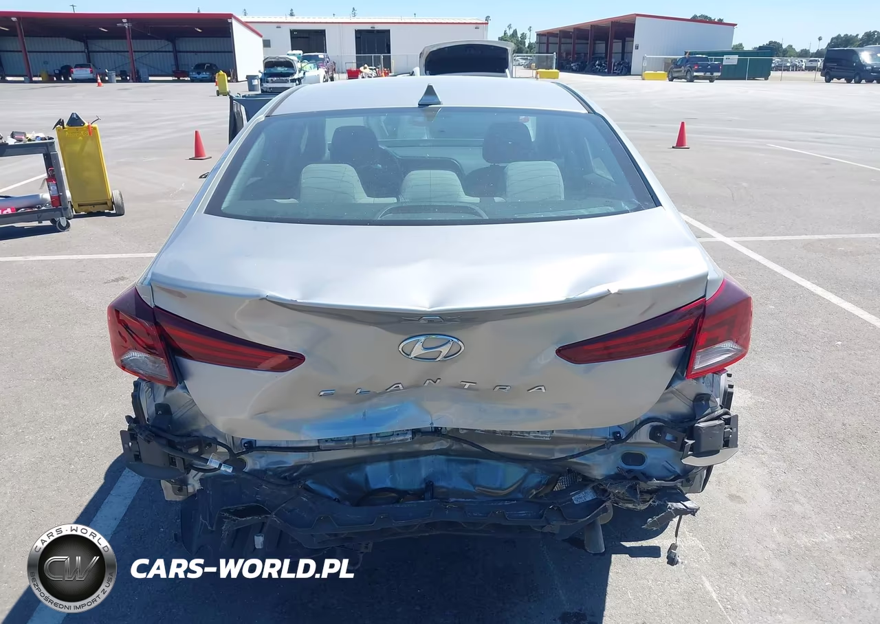 2020 Hyundai Elantra Sel VIN:5NPD84LF1LH570727 - 18