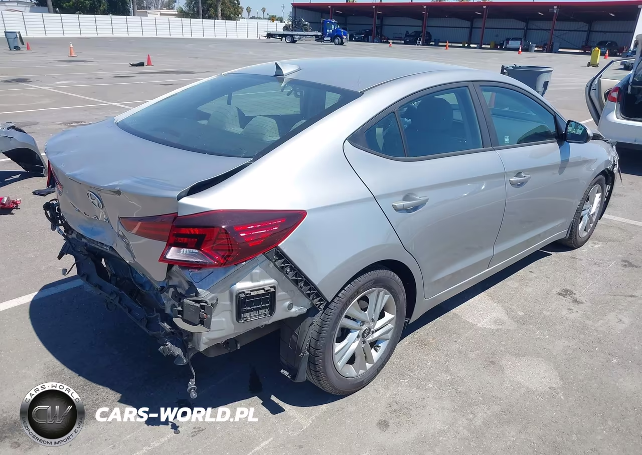 2020 Hyundai Elantra Sel VIN:5NPD84LF1LH570727 - 4