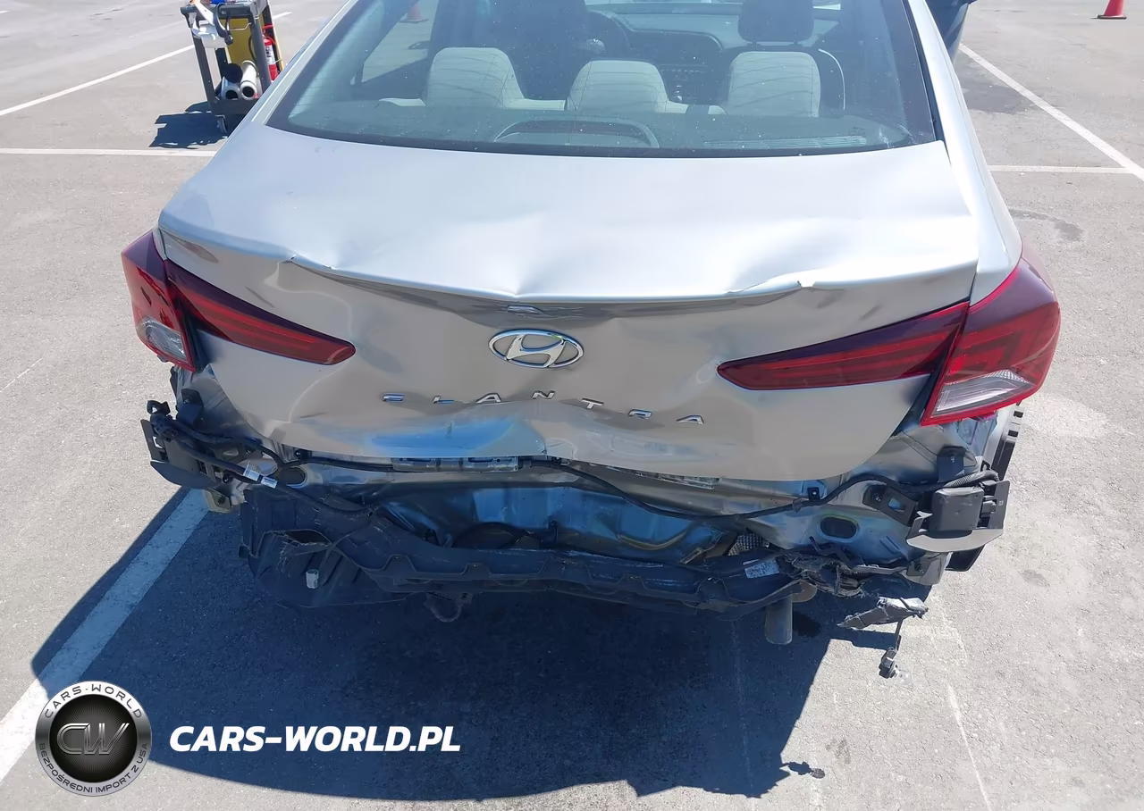 2020 Hyundai Elantra Sel VIN:5NPD84LF1LH570727 - 6