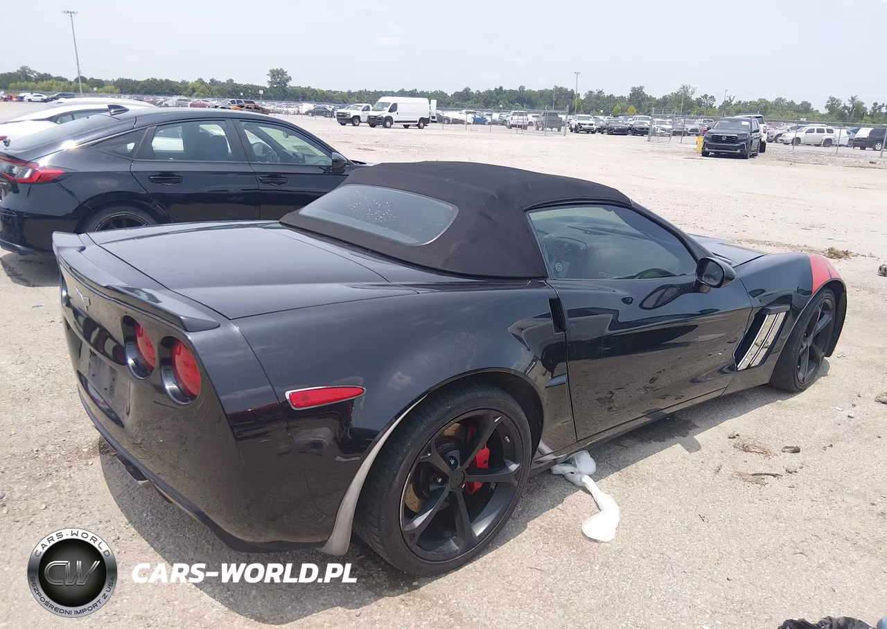 2012 Chevrolet Corvette Grand Sport VIN:1G1YX3DW4C5103873 - 4
