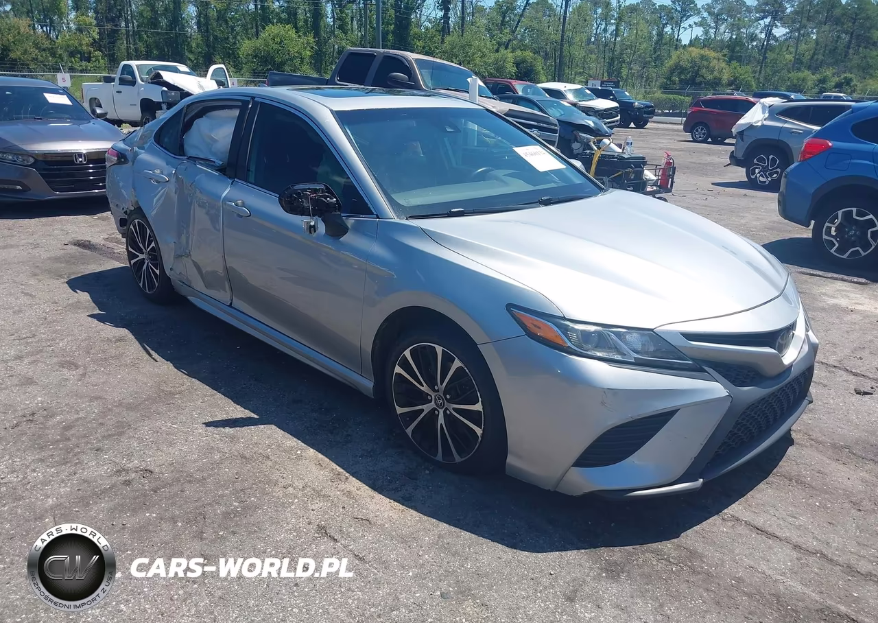 2020 Toyota Camry Se – zdjęcie 1 z 16