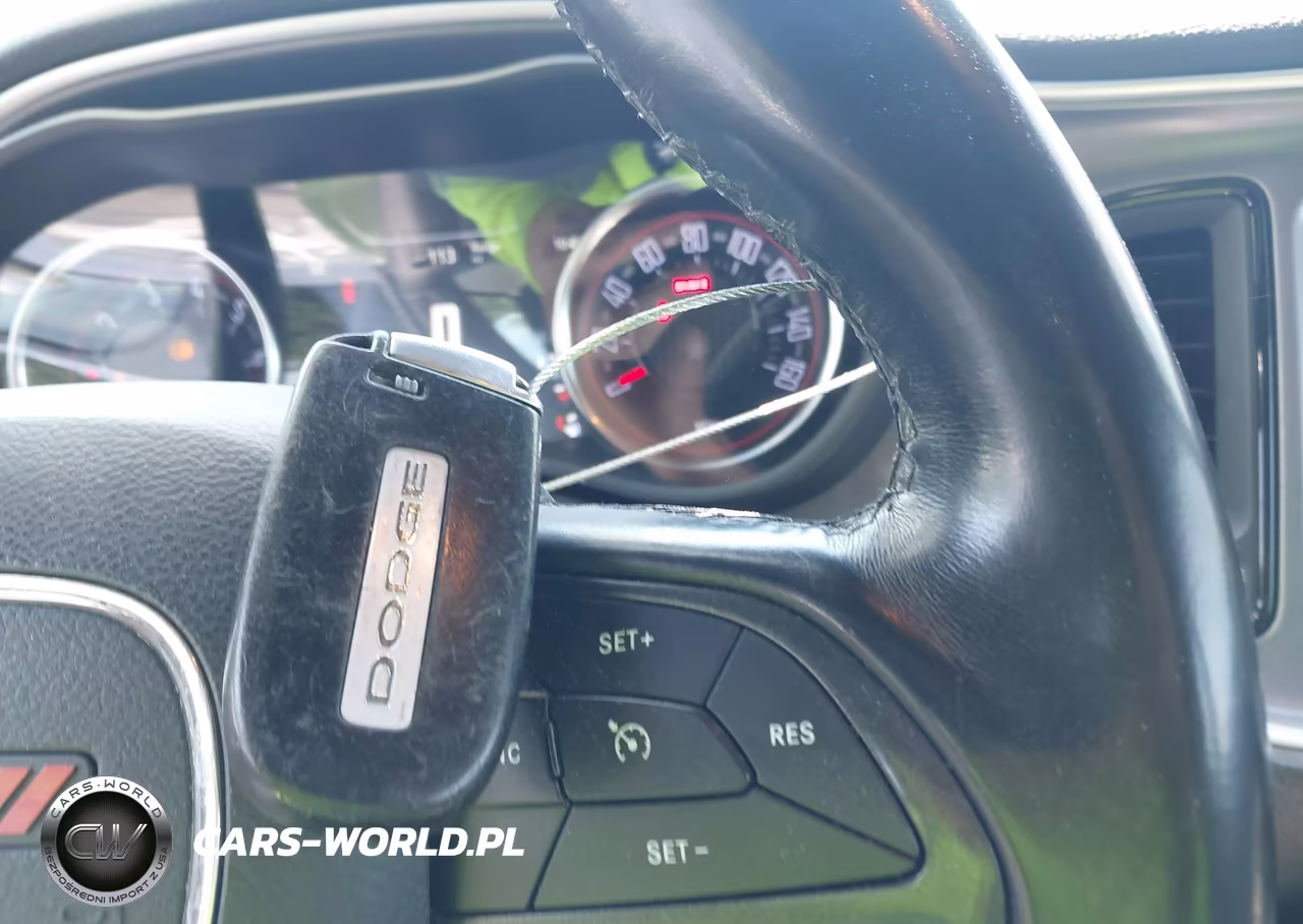 2019 Dodge Challenger Sxt VIN:2C3CDZAG8KH694280 - 11