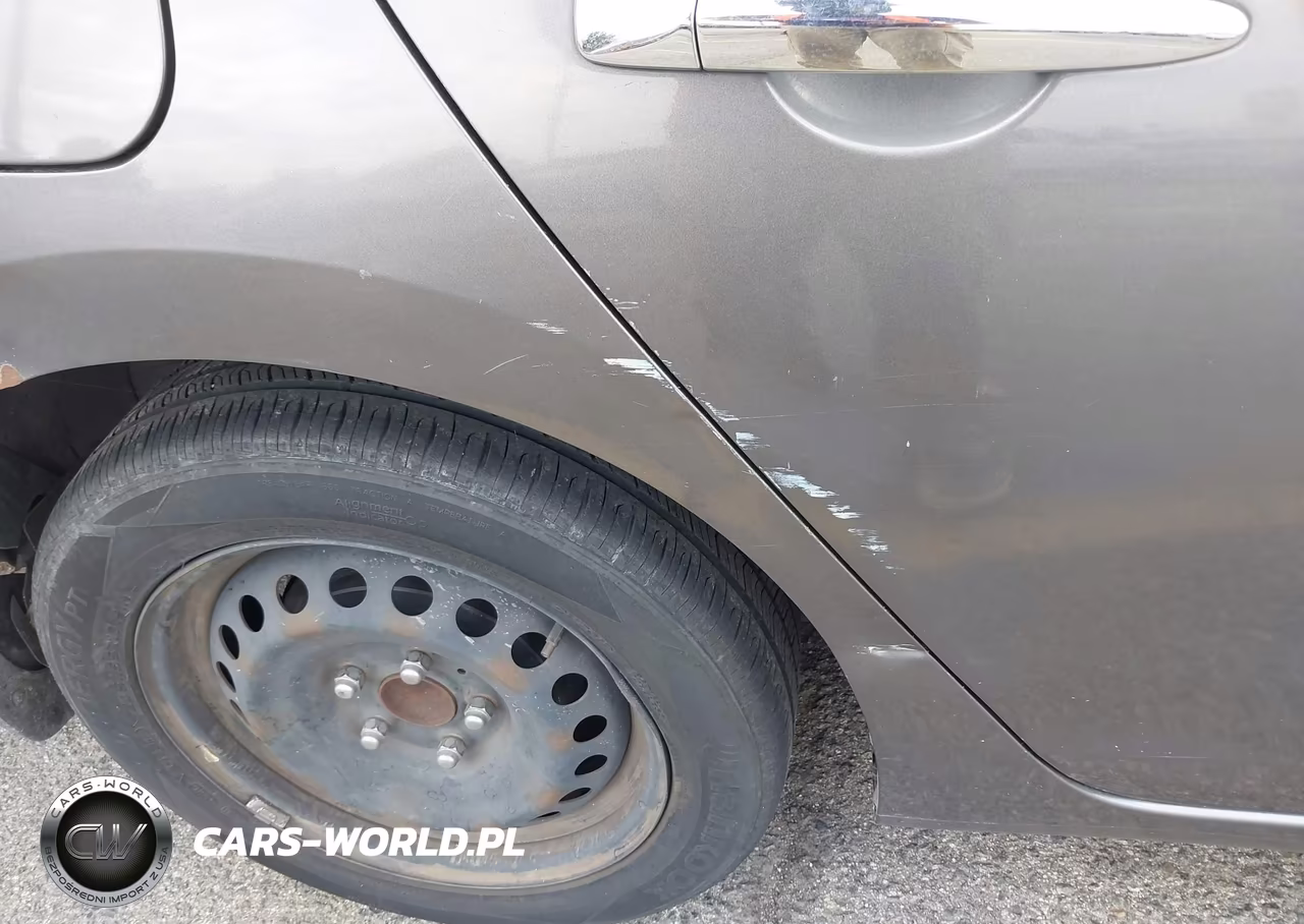 2019 Nissan Sentra S VIN:3N1AB7AP6KY258330 - 19