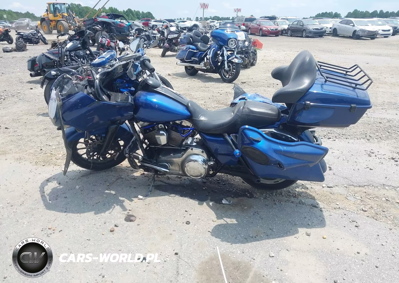 2016 Harley-Davidson Fltrxs Road Glide Special VIN:1HD1KTM10GB663472 - 13