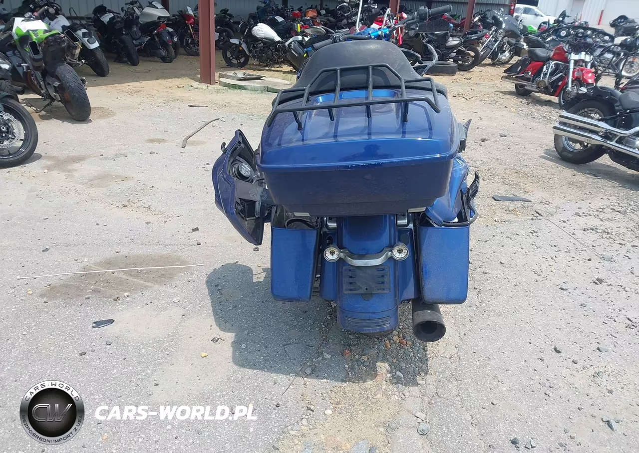 2016 Harley-Davidson Fltrxs Road Glide Special VIN:1HD1KTM10GB663472 - 6