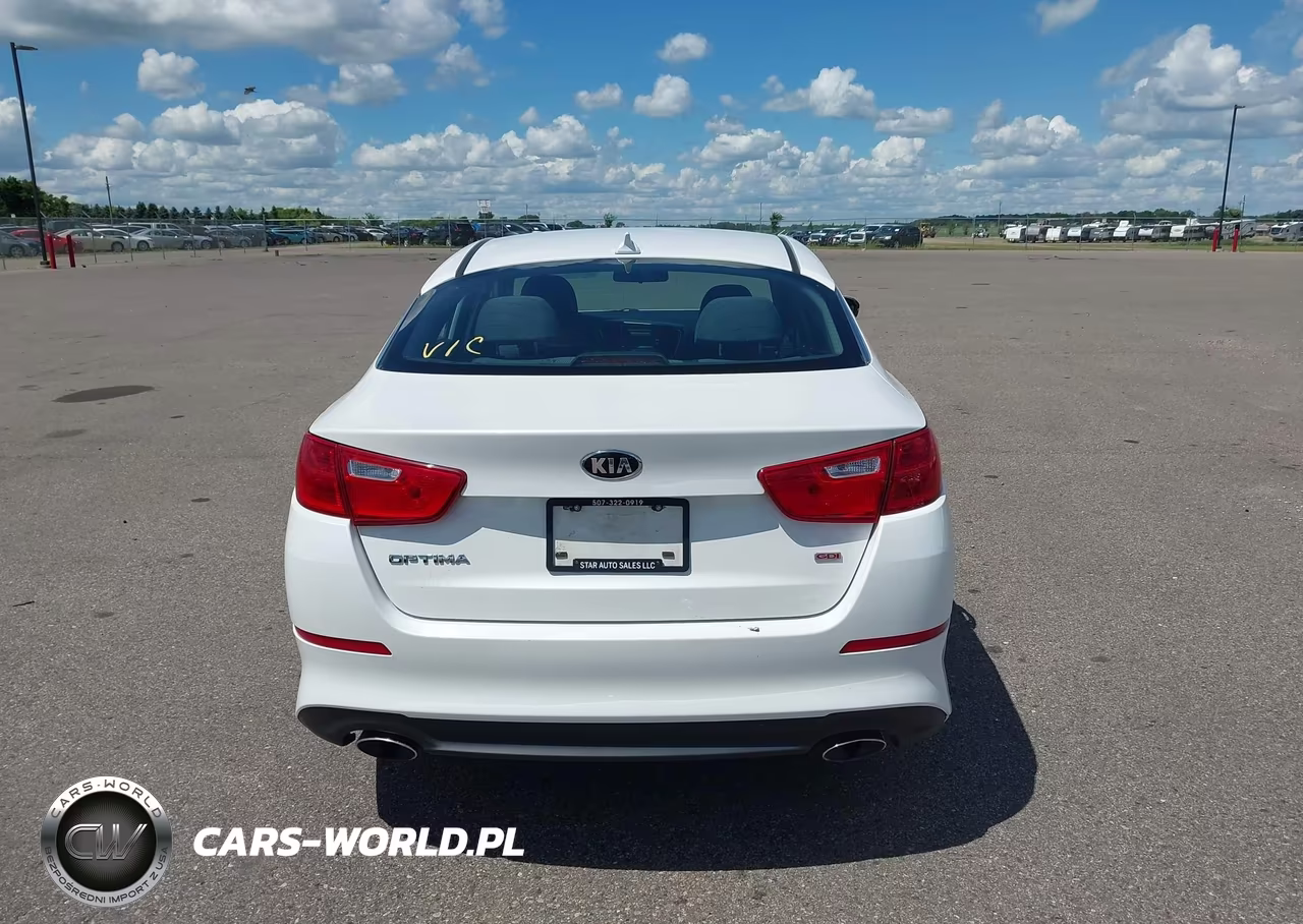 2015 Kia Optima Lx VIN:KNAGM4A7XF5626170 - 17