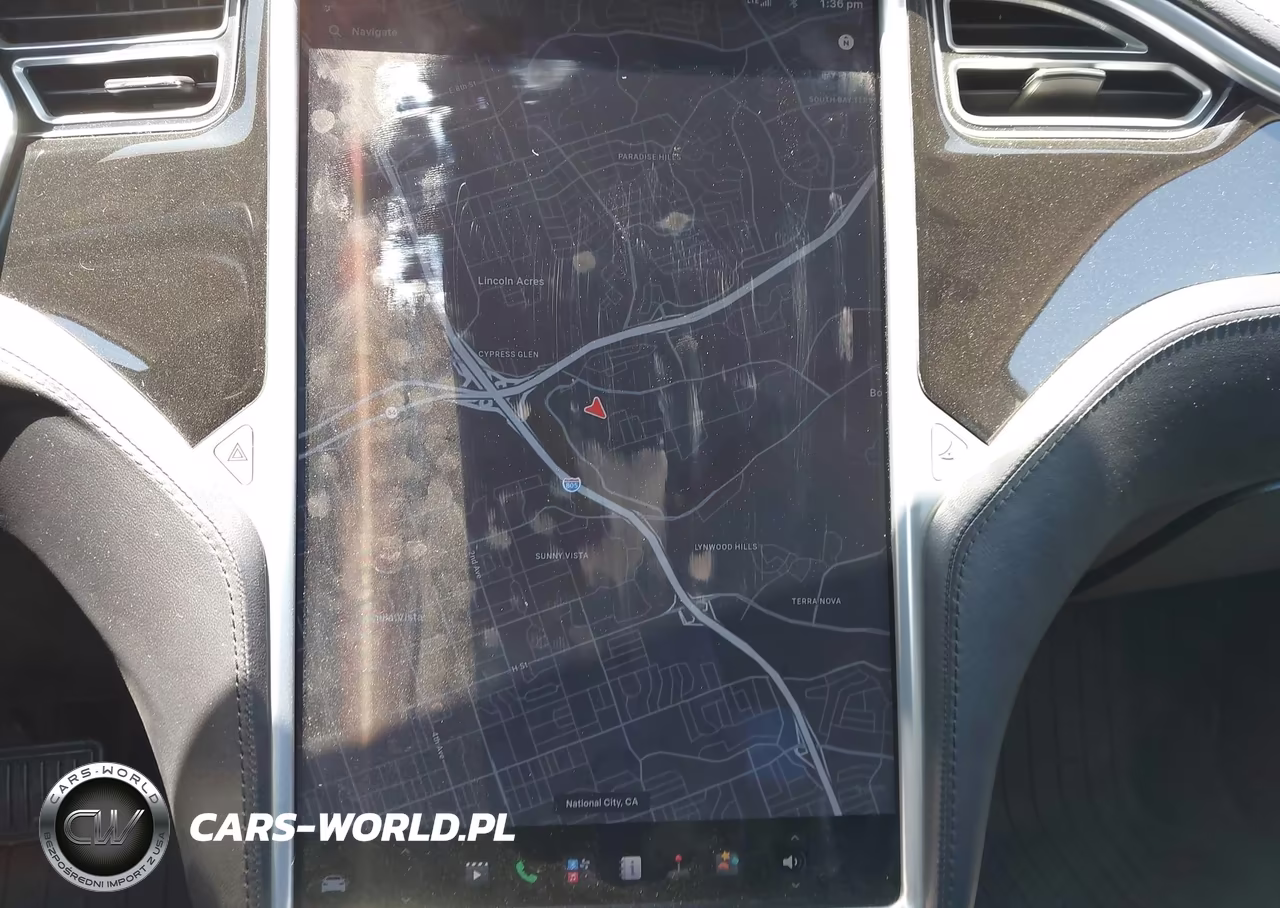 2013 Tesla Model S VIN:5YJSA1CG2DFP20699 - 18