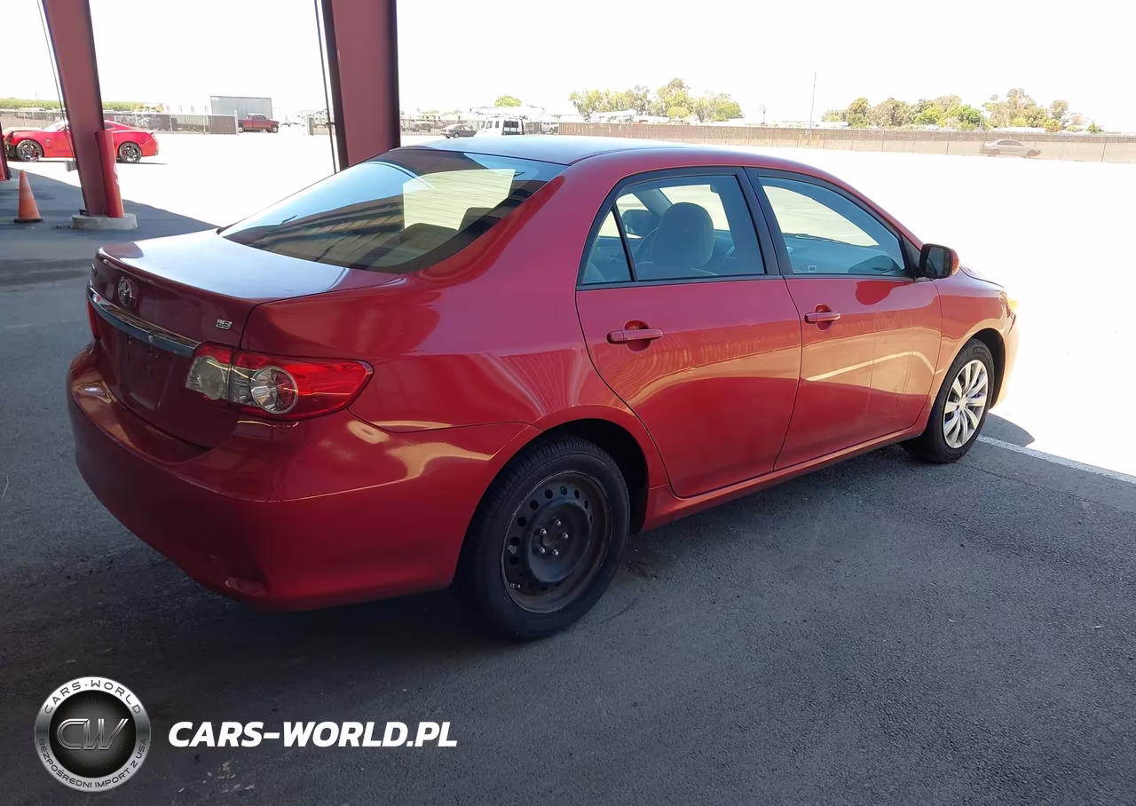 2012 Toyota Corolla Le VIN:5YFBU4EE6CP070752 - 4