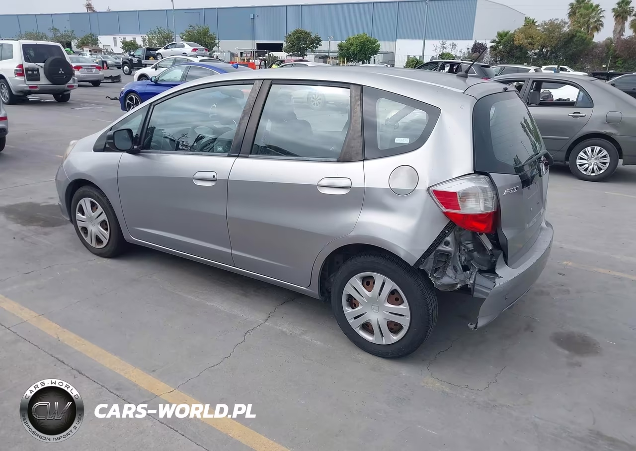 2009 Honda Fit VIN:JHMGE88279C002052 - 3