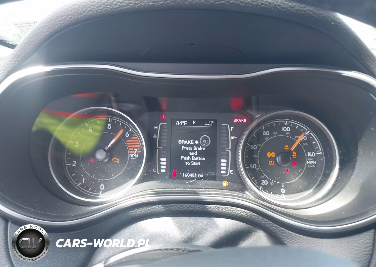 2019 Jeep Cherokee Latitude Plus Fwd VIN:1C4PJLLBXKD318701 - 7