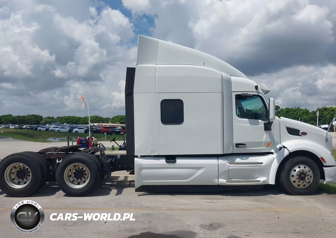 2019 Peterbilt 579 VIN:1XPBDP9X1KD492330 - 13