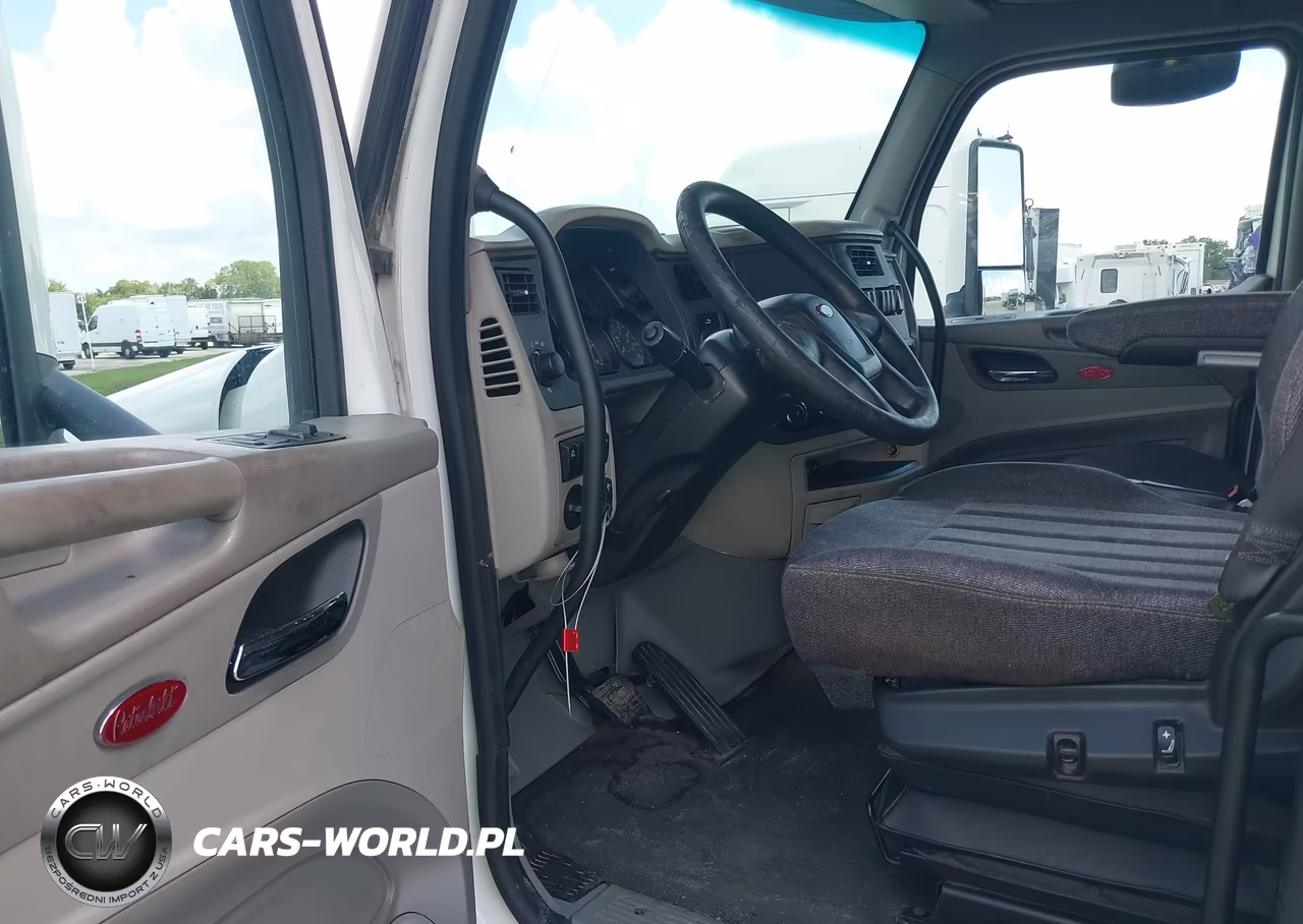 2019 Peterbilt 579 VIN:1XPBDP9X1KD492330 - 7