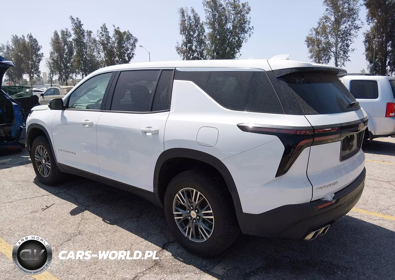 2024 Chevrolet Traverse Fwd Ls VIN:1GNEREKS1RJ238008 - 3