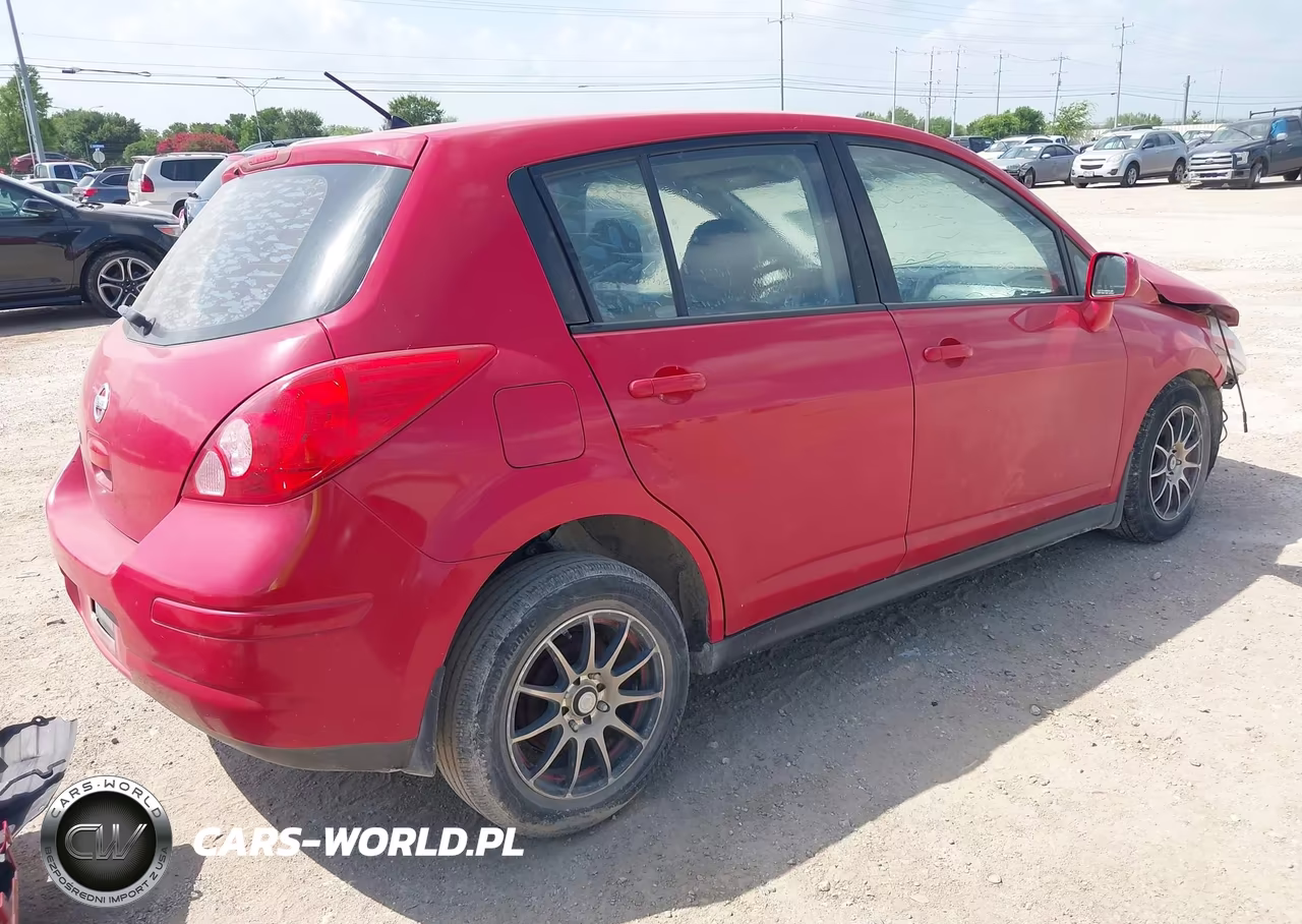 2010 Nissan Versa 1.8S VIN:3N1BC1CP7AL447205 - 4