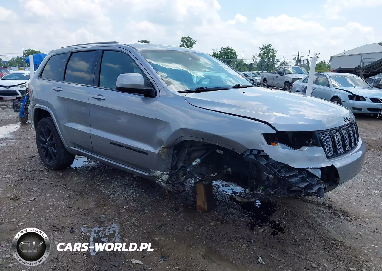 2021 Jeep Grand Cherokee Laredo X 4X4 – zdjęcie 1 z 16