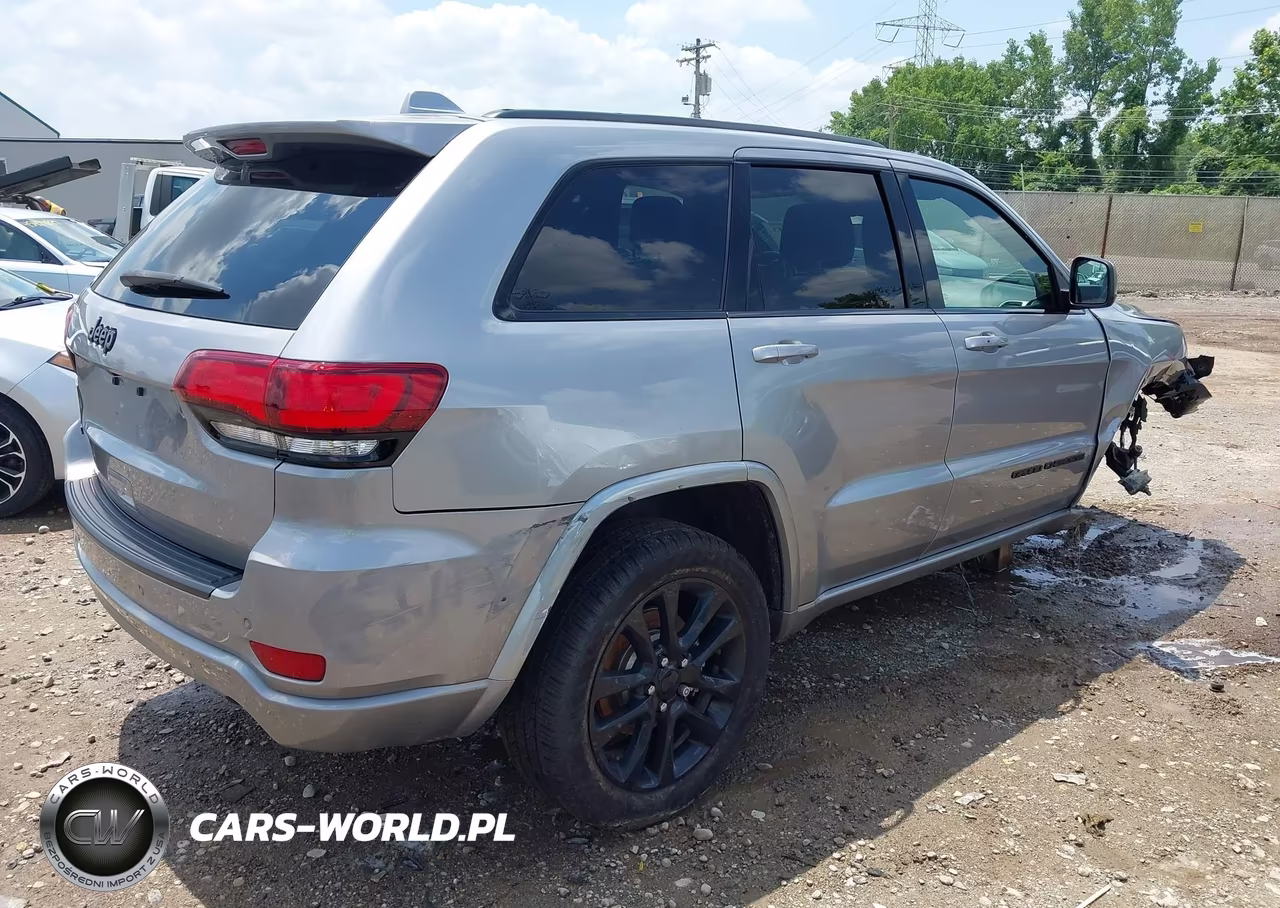 2021 Jeep Grand Cherokee Laredo X 4X4 VIN:1C4RJFAG4MC632863 - 4
