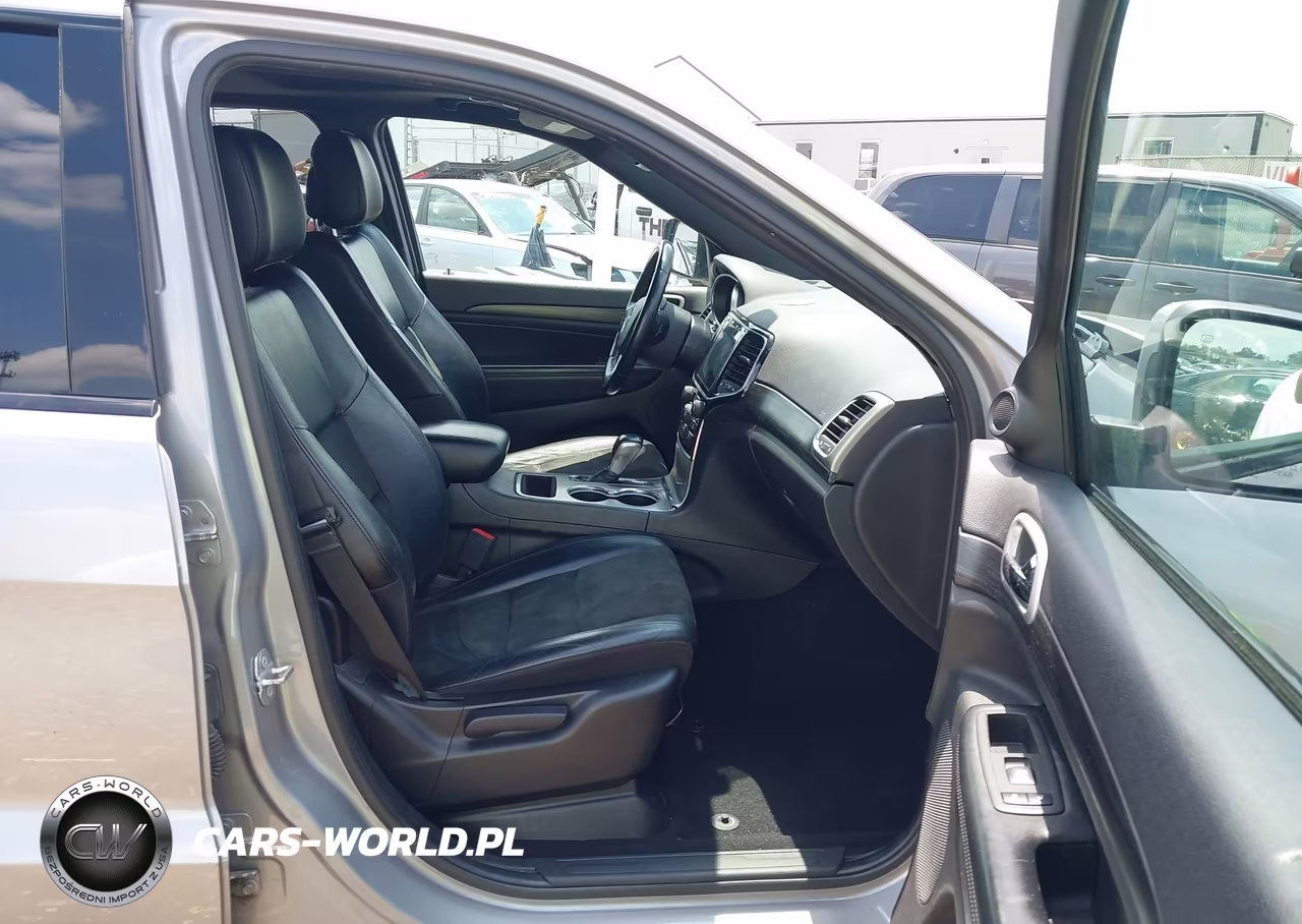 2021 Jeep Grand Cherokee Laredo X 4X4 VIN:1C4RJFAG4MC632863 - 5