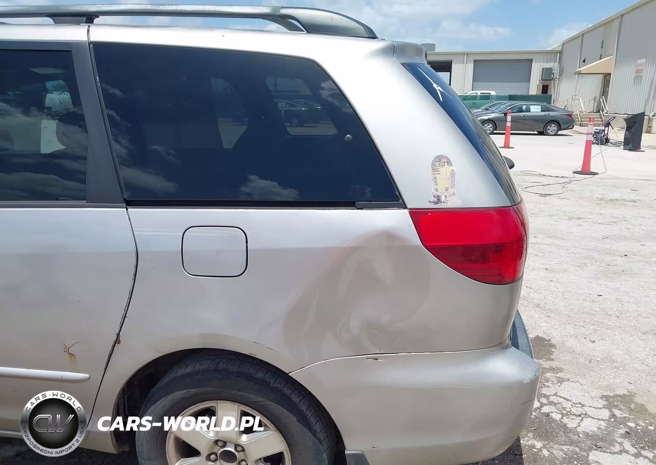 2004 Toyota Sienna Xle VIN:5TDZA22C54S153757 - 14