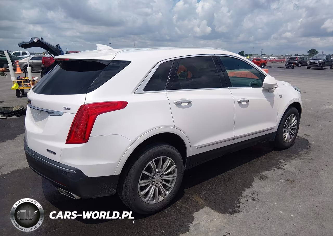 2018 Cadillac Xt5 Luxury VIN:1GYKNCRS7JZ249161 - 4
