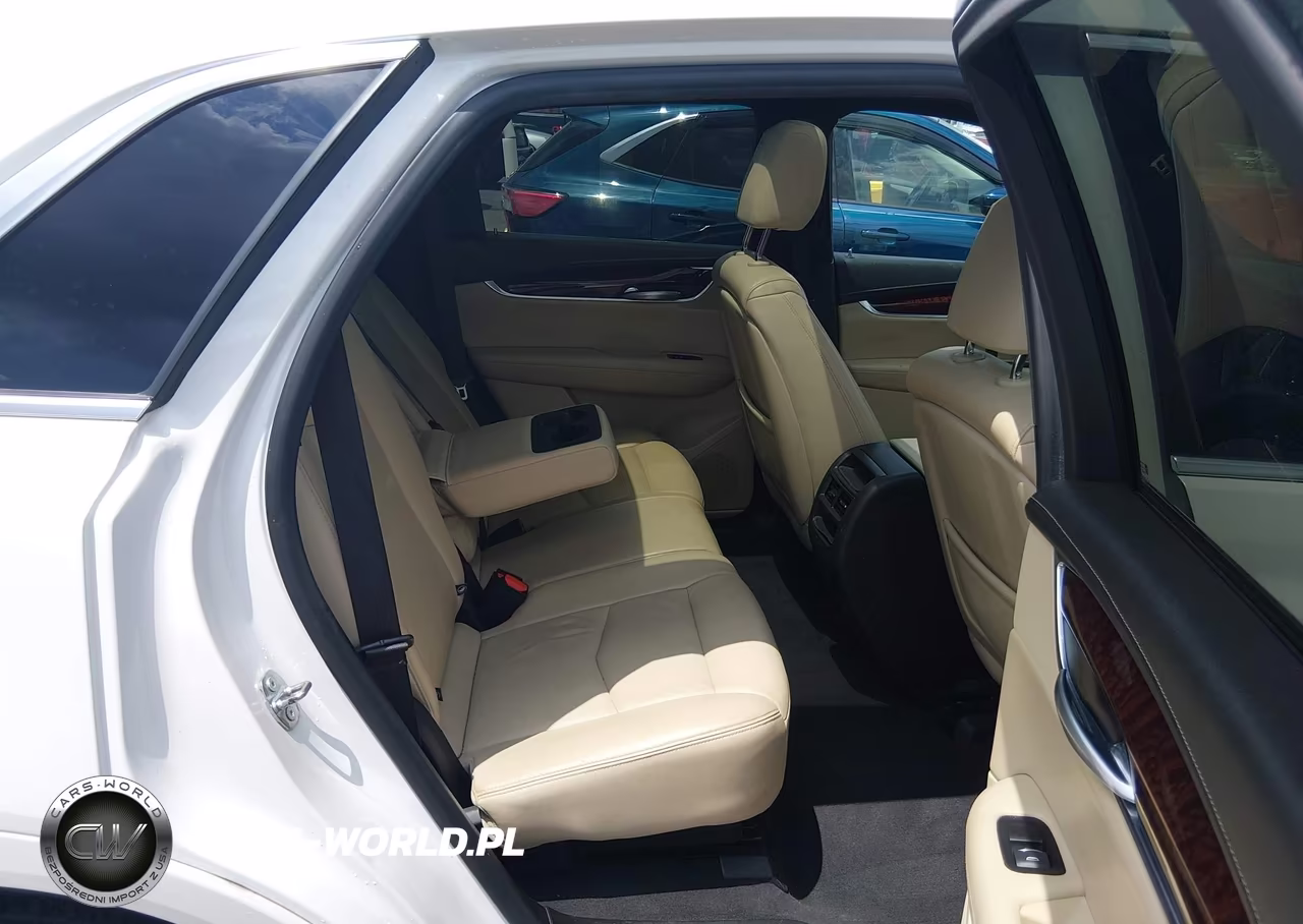 2018 Cadillac Xt5 Luxury VIN:1GYKNCRS7JZ249161 - 8