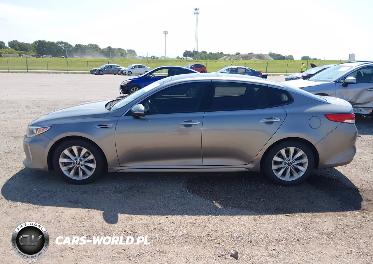 2018 Kia Optima Ex VIN:5XXGU4L39JG223721 - 14