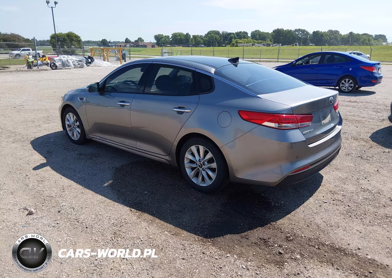 2018 Kia Optima Ex VIN:5XXGU4L39JG223721 - 3