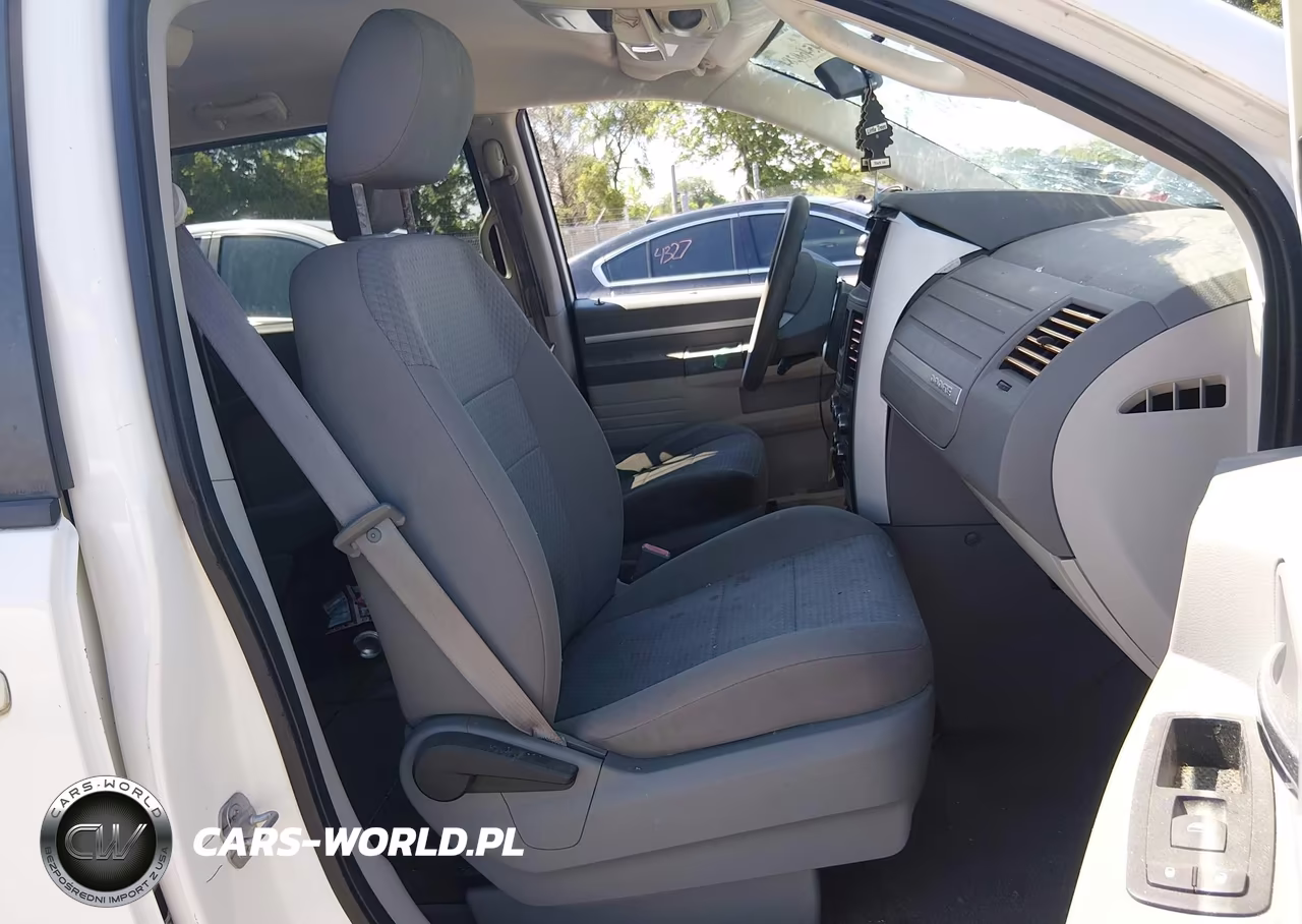 2010 Dodge Grand Caravan Se VIN:2D4RN4DE1AR224281 - 5