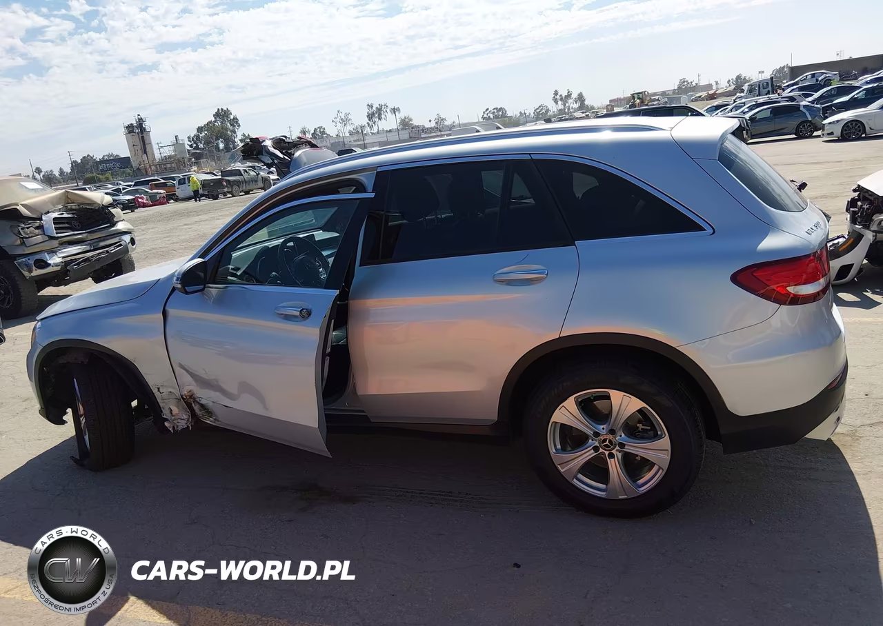 2018 Mercedes-Benz Glc 300 VIN:WDC0G4JBXJV093806 - 14