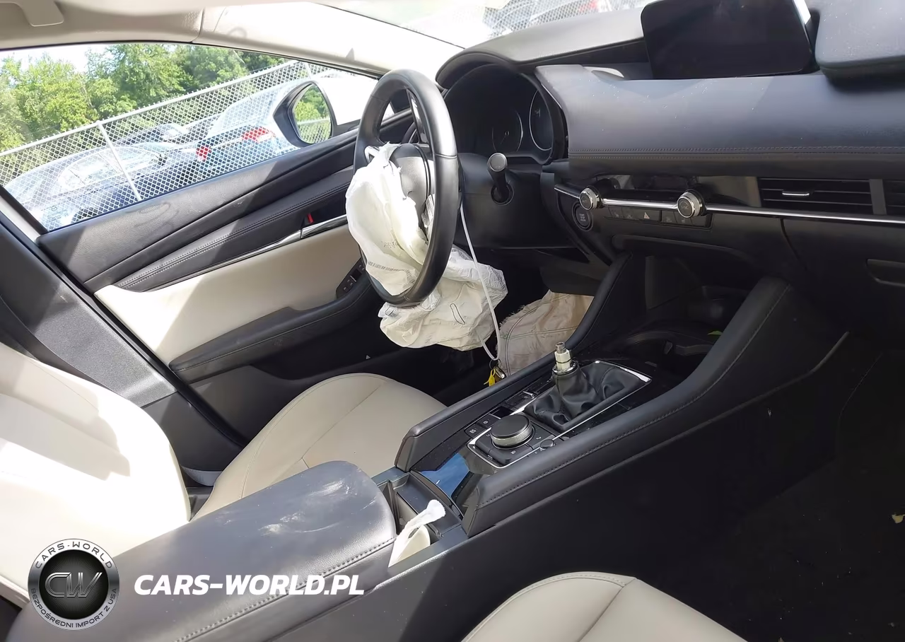 2023 Mazda Mazda3 2.5 S Preferred VIN:3MZBPACM9PM359585 - 5