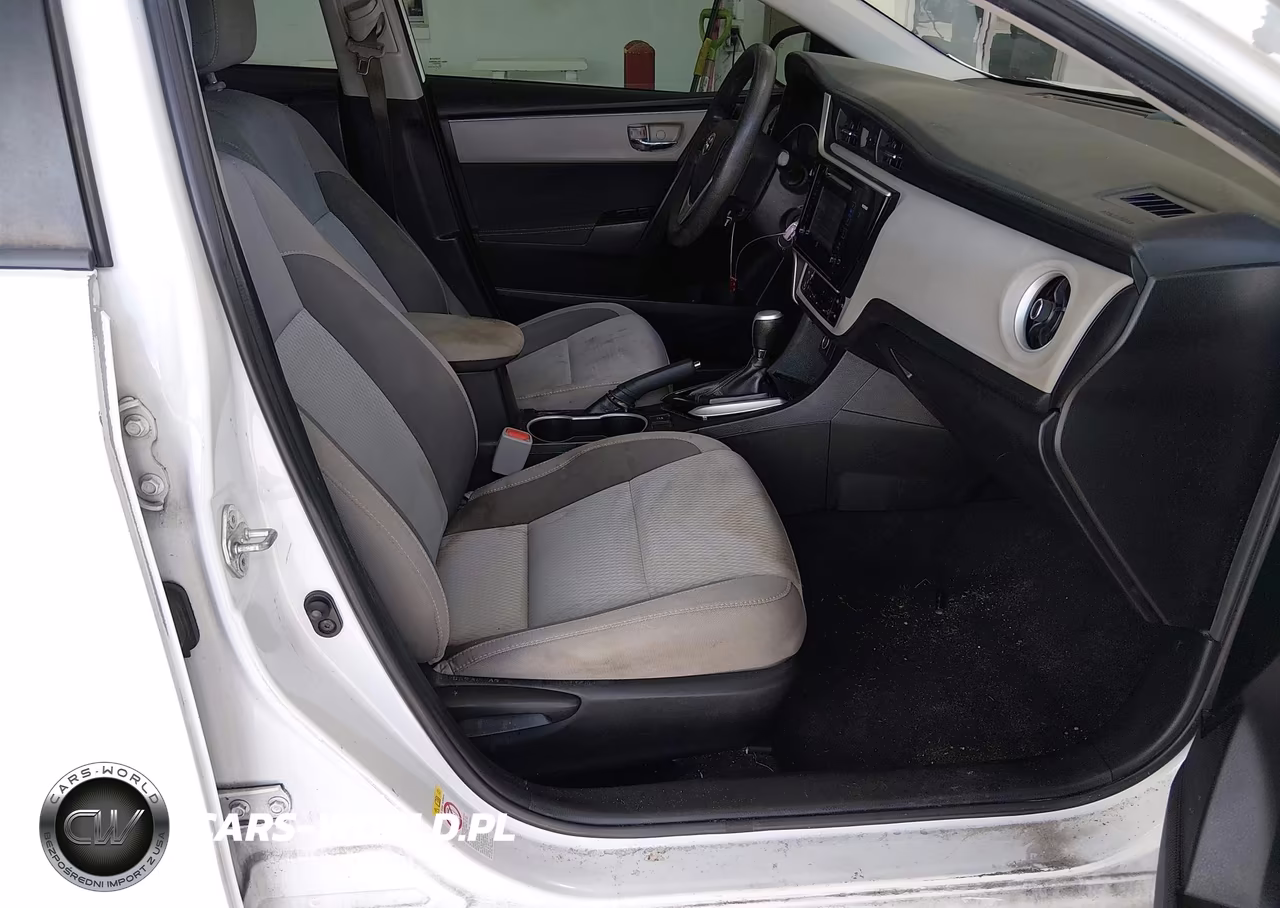 2017 Toyota Corolla Le VIN:5YFBURHE9HP584322 - 5