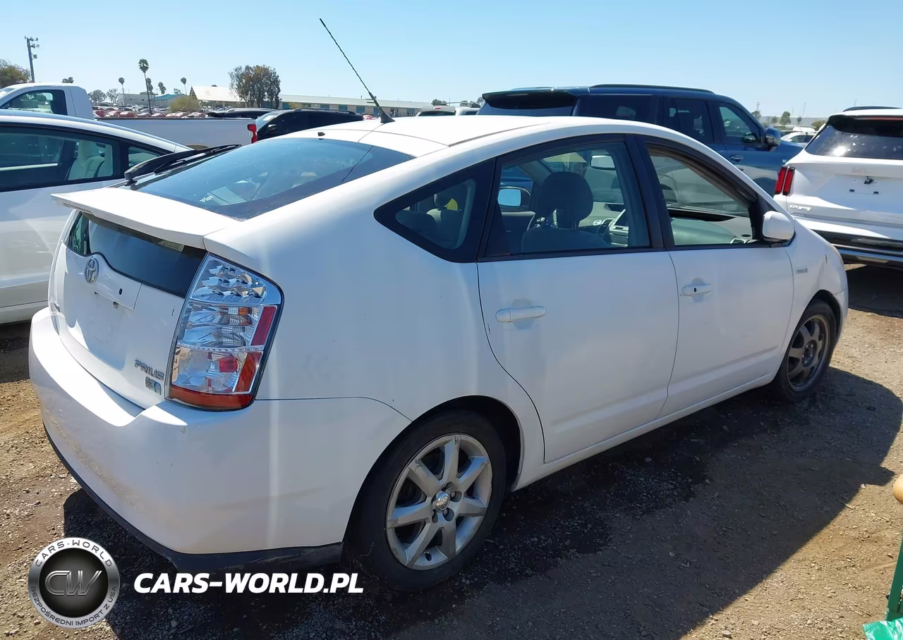 2009 Toyota Prius Touring VIN:JTDKB20U993500980 - 4