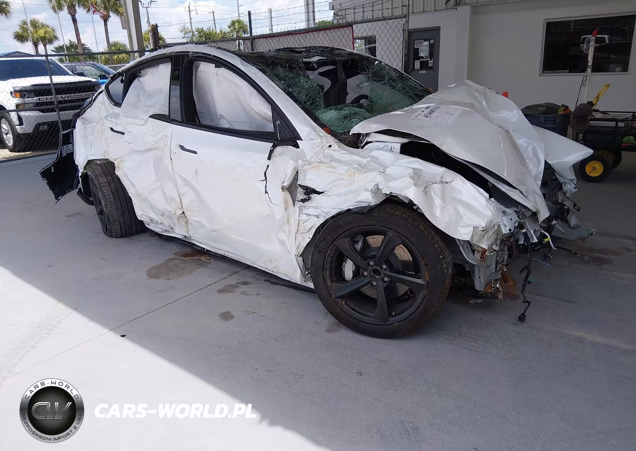 2026 Tesla Model Y Premium Rear-Wheel Drive-Rear-Wheel Drive