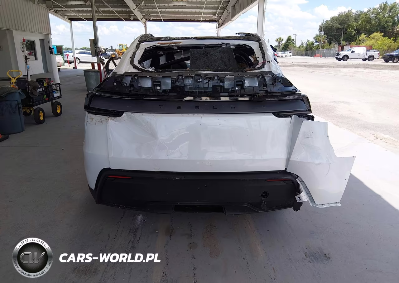 2026 Tesla Model Y Premium Rear-Wheel Drive-Rear-Wheel Drive VIN:7SAYGDED7TA662987 - 15