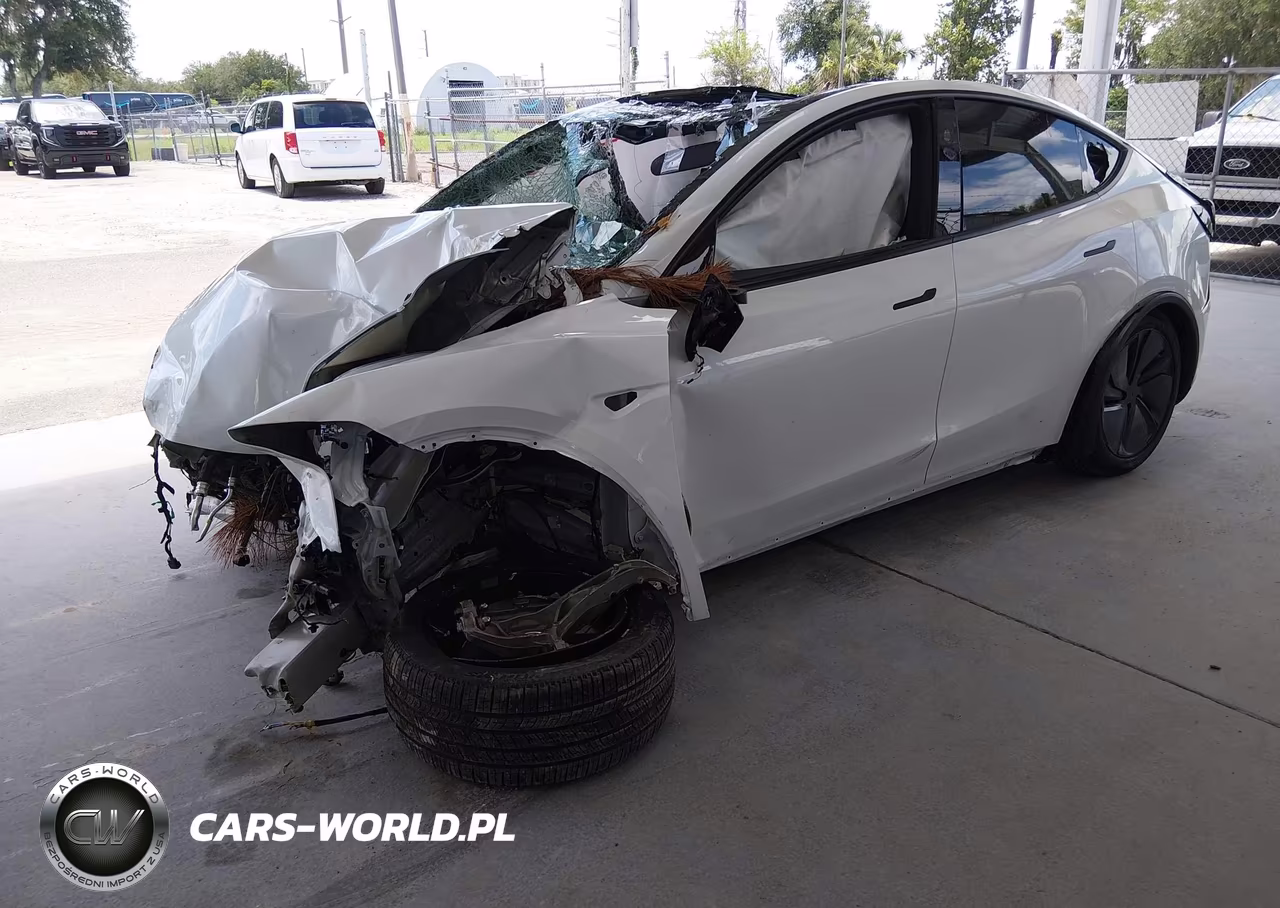 2026 Tesla Model Y Premium Rear-Wheel Drive-Rear-Wheel Drive VIN:7SAYGDED7TA662987 - 2