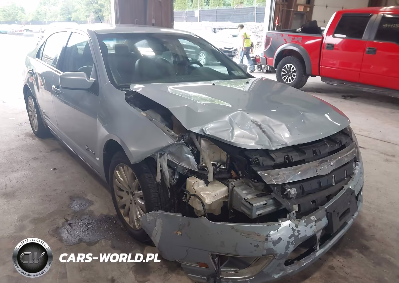 2010 Ford Fusion Hybrid VIN:3FADP0L38AR145880 - 6