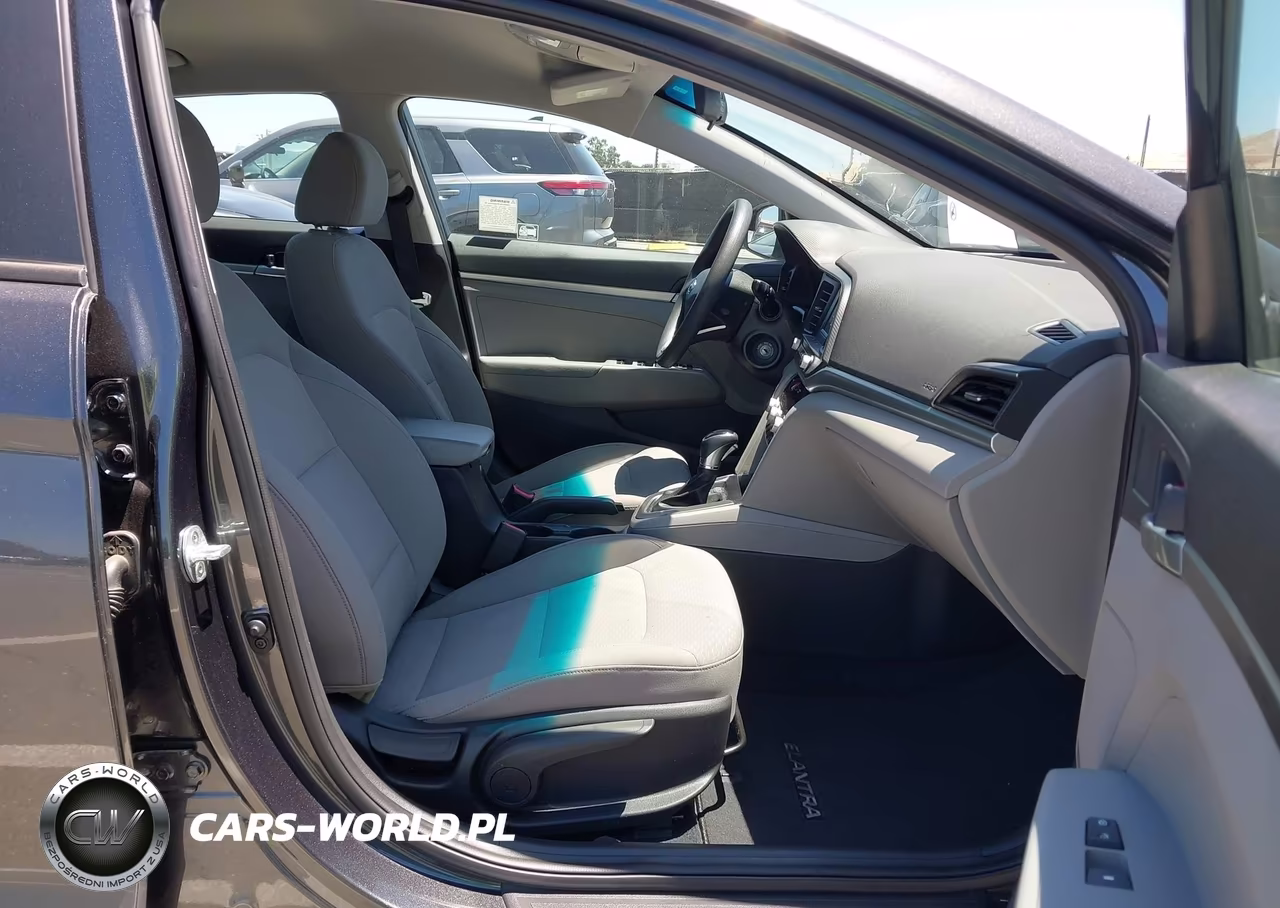 2020 Hyundai Elantra Se VIN:5NPD74LF7LH611946 - 5