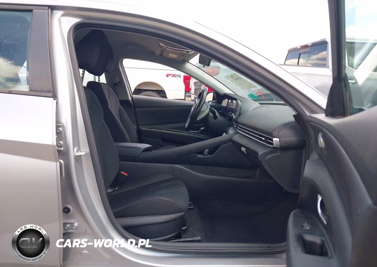 2021 Hyundai Elantra Sel VIN:5NPLS4AG8MH040278 - 5