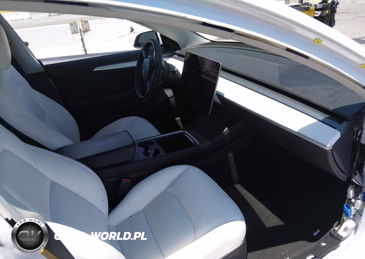 2021 Tesla Model 3 Standard Range Plus Rear-Wheel Drive VIN:5YJ3E1EA8MF073470 - 5