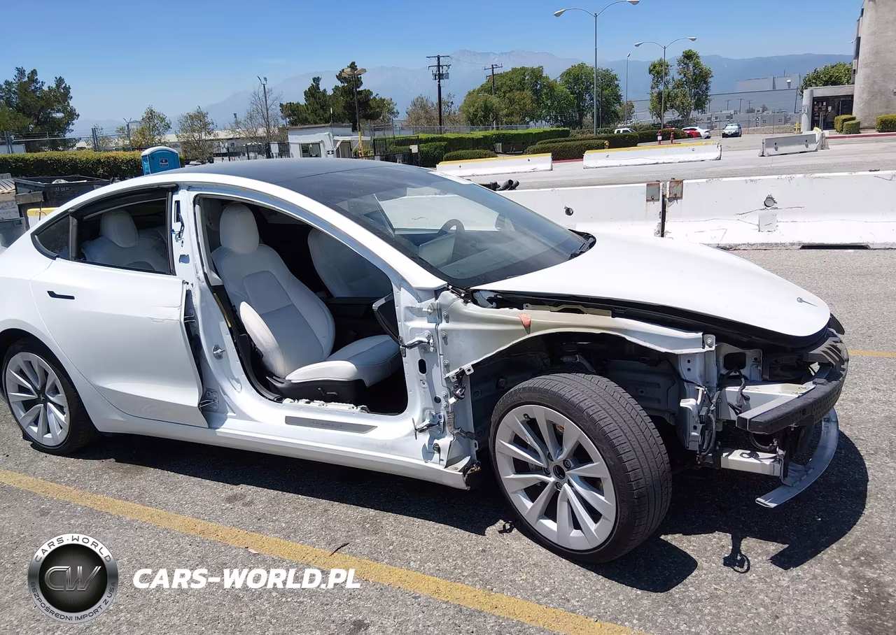 2021 Tesla Model 3 Standard Range Plus Rear-Wheel Drive VIN:5YJ3E1EA8MF073470 - 6