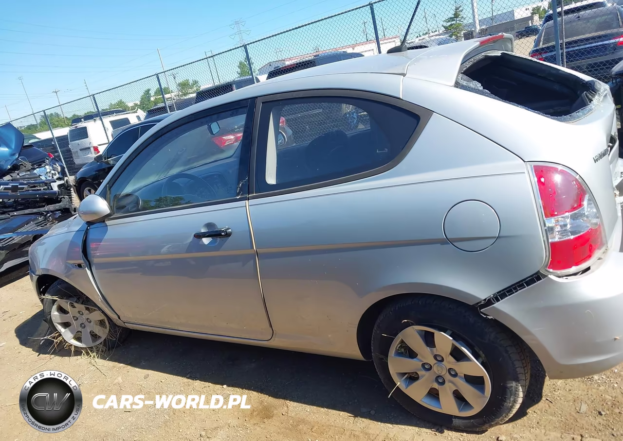 2010 Hyundai Accent Gs VIN:KMHCM3AC8AU167658 - 14