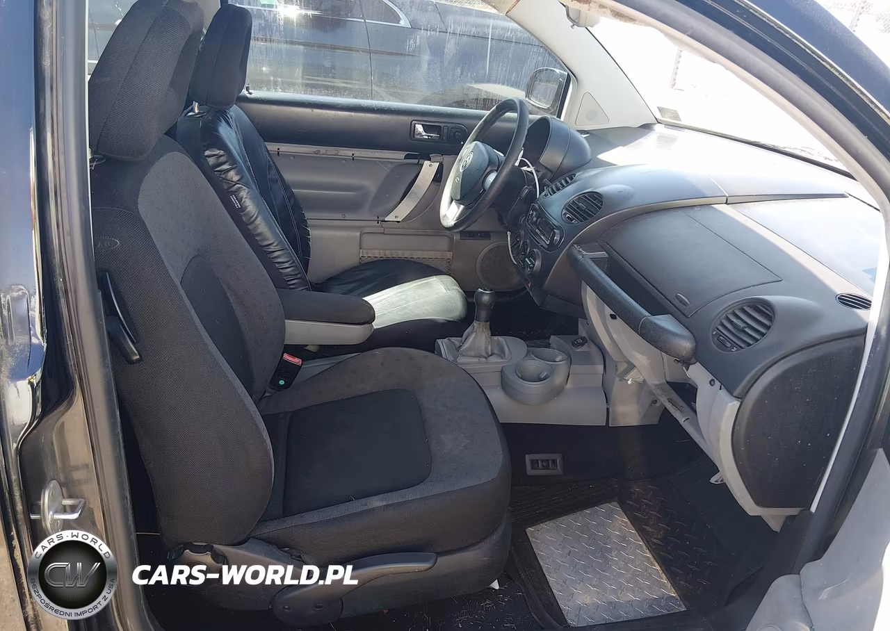 2002 Volkswagen New Beetle Gls Tdi VIN:3VWCP21C82M422432 - 5