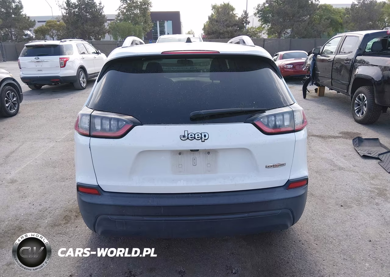 2019 Jeep Cherokee Latitude Plus Fwd VIN:1C4PJLLB2KD184153 - 16